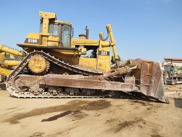 Used CATERPILLAR D 10 R