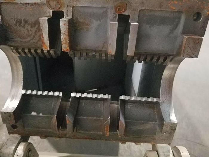Used Nissui SA-133 Screenless Plastic Granulator Grinder Year 2000