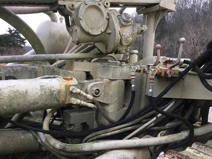 Used 1986 Ingersoll-Rand CM 351 Drill Rig Crawlair