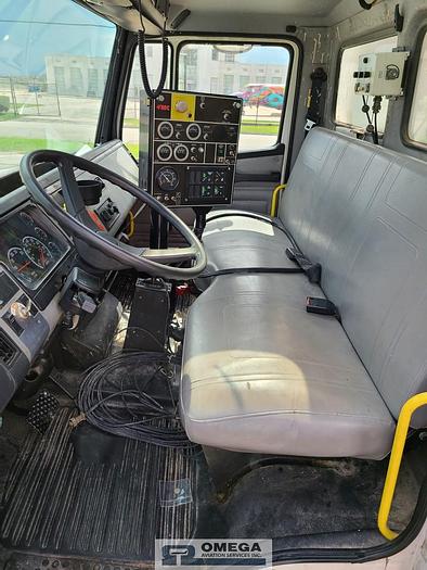 Used 2000 FMC LMD2000 Aircraft Deicer (2,000 total gallon tank cap)