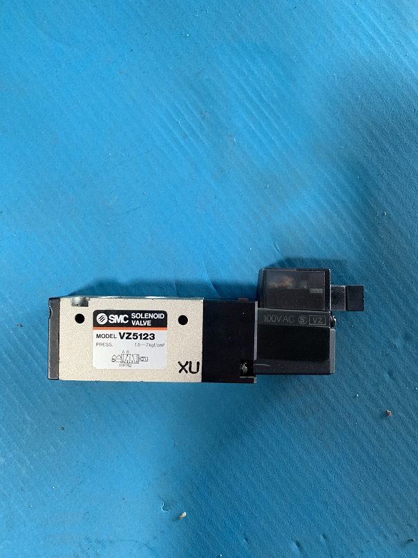 Used SMC Solenoid Valve VZ5123