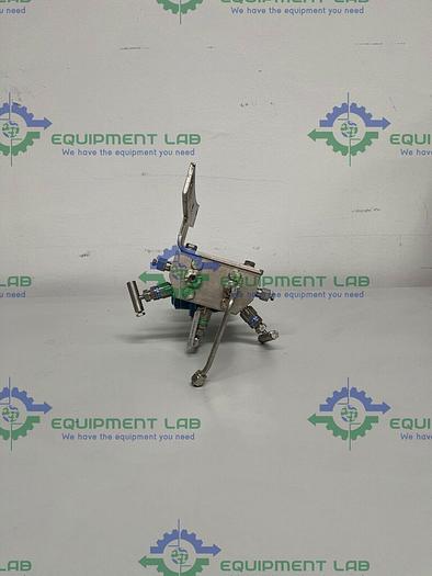 Used Rosemount Manifold / Pressure Transmitter Assembly 0305RC32B11