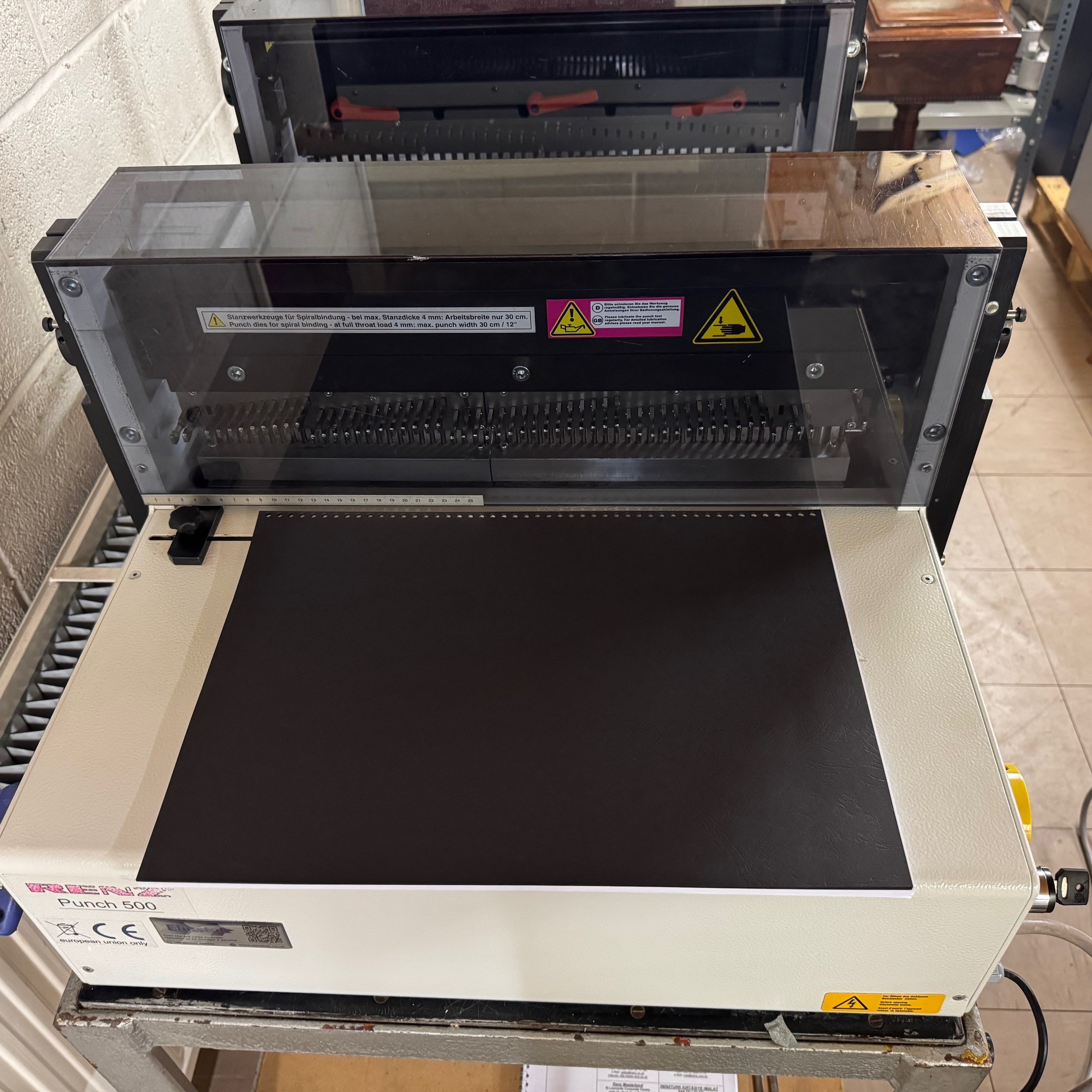 Used Renz P500 Punch Including 3:1 Split-Die Wire & Calendar Tool - Refurbished / Used