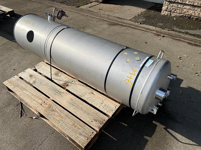 Used Tank, 50 Gallon, 316L S/st, 150 PSI, Alloy Products #S744925