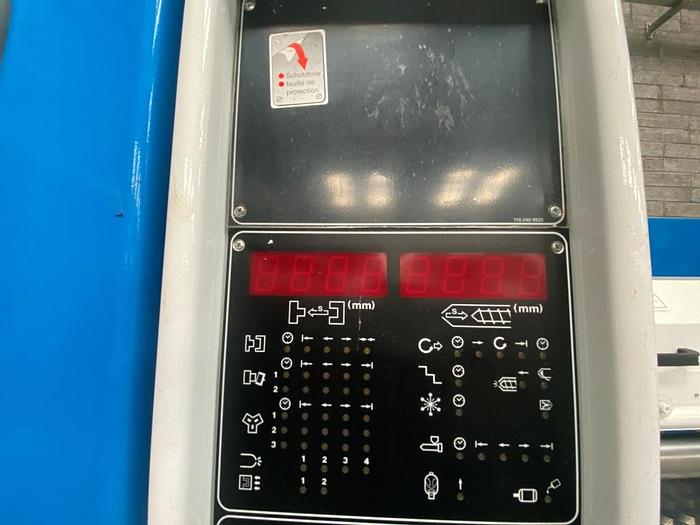 Used 2000 Netstal Synergy S-1750-900 Moulding Machine