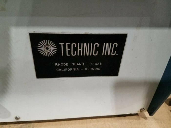 Used Technic DC Power Supply 12 Volts 12 Amps