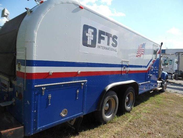 Used 2005 Mack Wireline