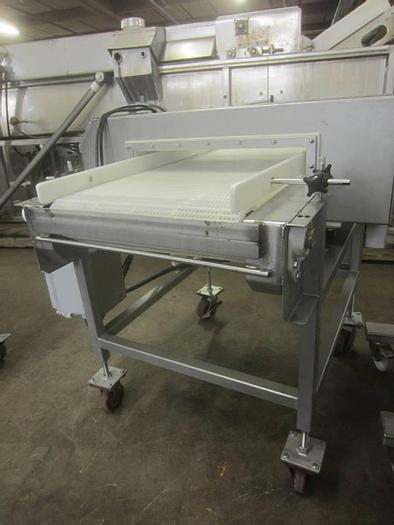 Used Loma IQ2 Metal Detector; Product Clearance 20" wide x 2 5/8" high, with reject system