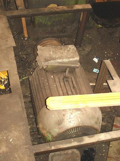 Used Lathe Vertical Turning 1532