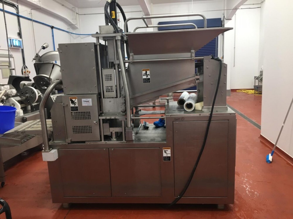 Used Formax F19 forming machine