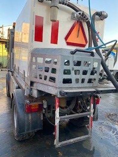 Used 2005 Boschung Pony 2/4