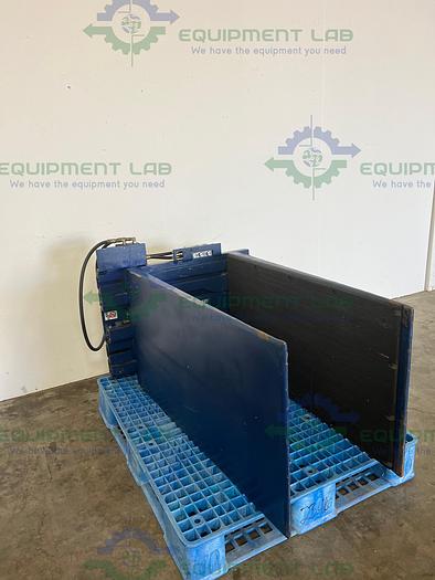 Used Rightline  LGM039 General Purpose Carton Clamp 2500 Lbs Capacity, 24" Load Center