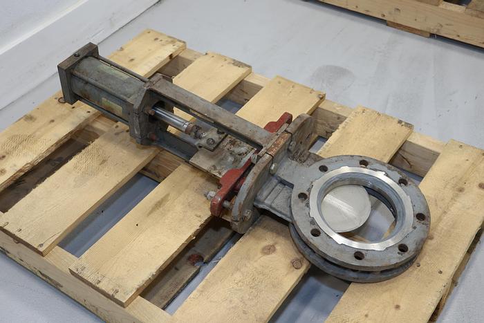 Used Rovalve 5" Air Operated Knife Gate Valve #44181