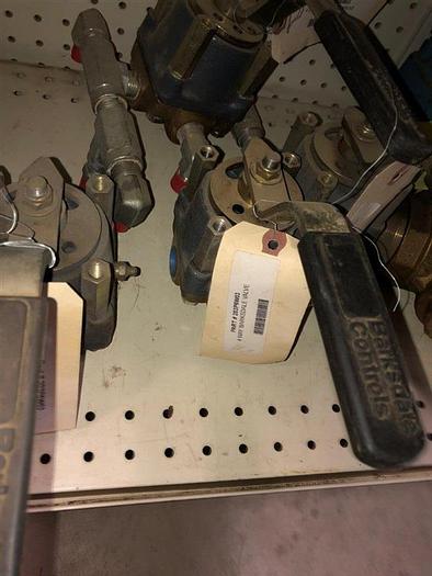 Atlas Copco 4 Way Barksdale Valve 203P6W03 - 57598393