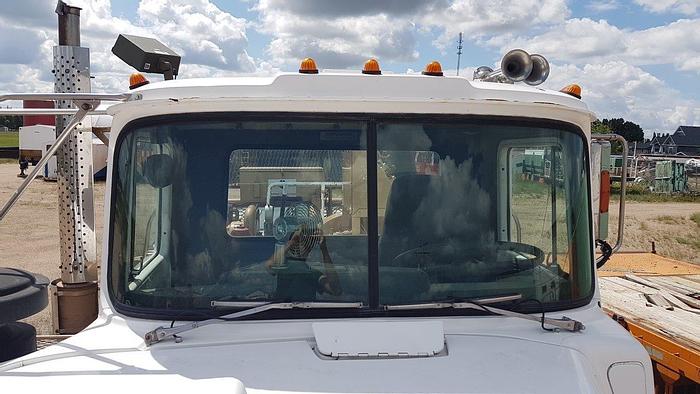 Used 1980 MACK DM600 Twin Steer Heavy Duty Oilfield Pump / Kill Truck