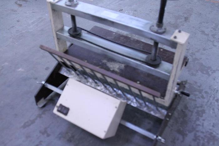 Used Muro Padding Press with Heater - A4 HAD/A3 HAD