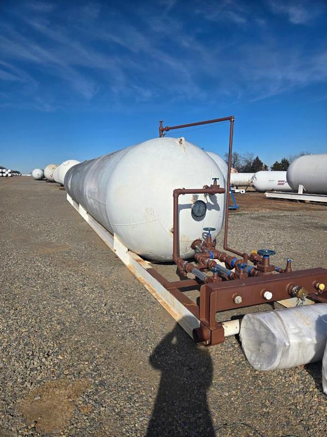 Used 12,000 Gallon Skidded Tank For Sale or Lease