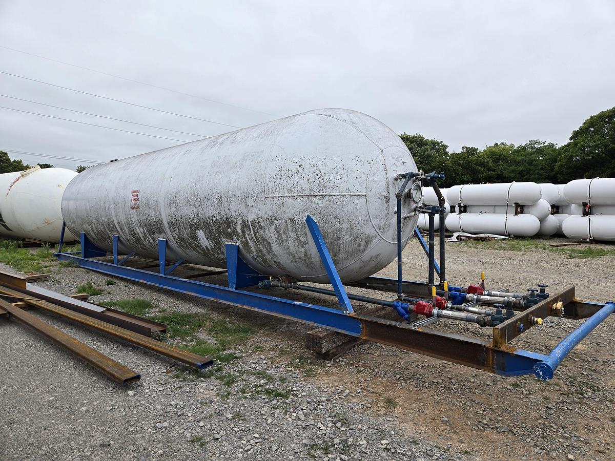 Used 12,000 Gallon Skid Tank For Sale or Lease