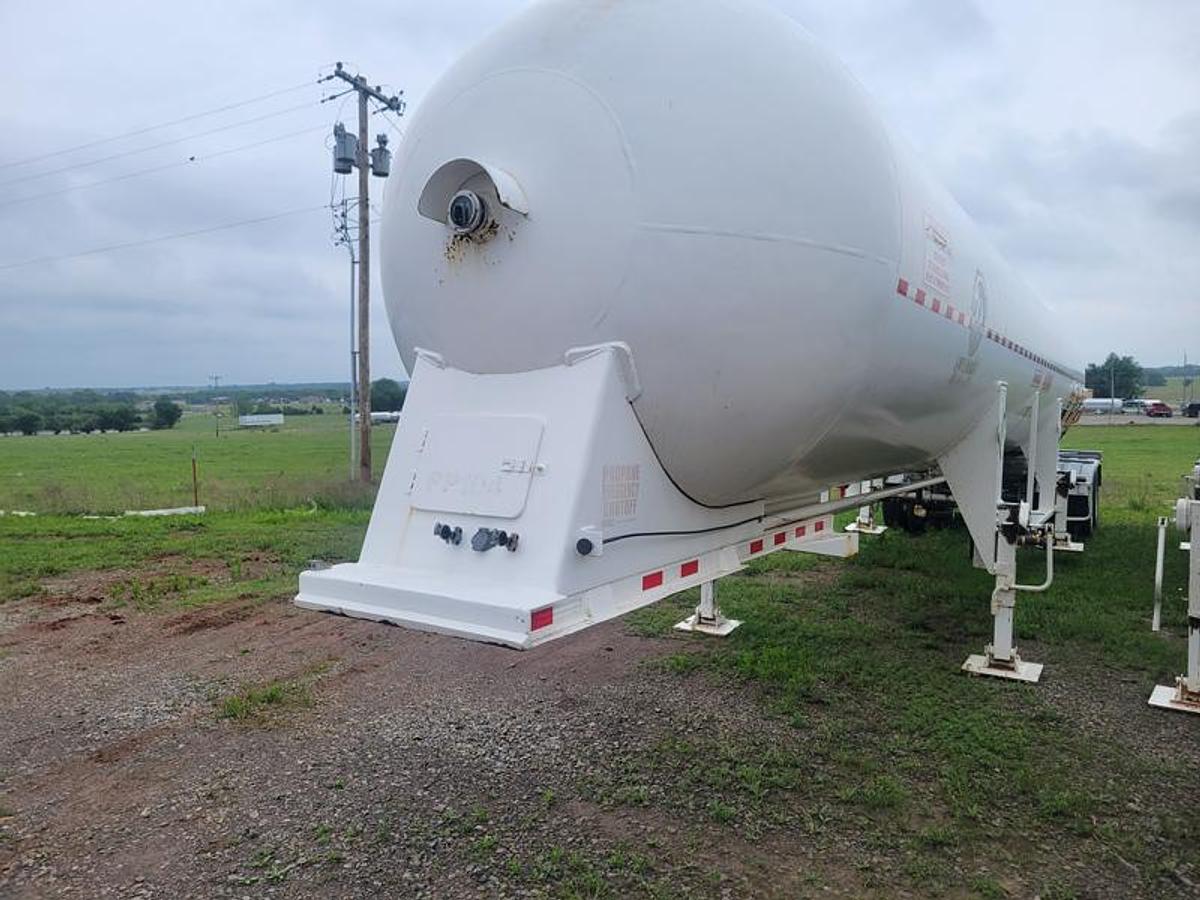 Used 12,000 Gallon Porta Paks for Sale or Lease