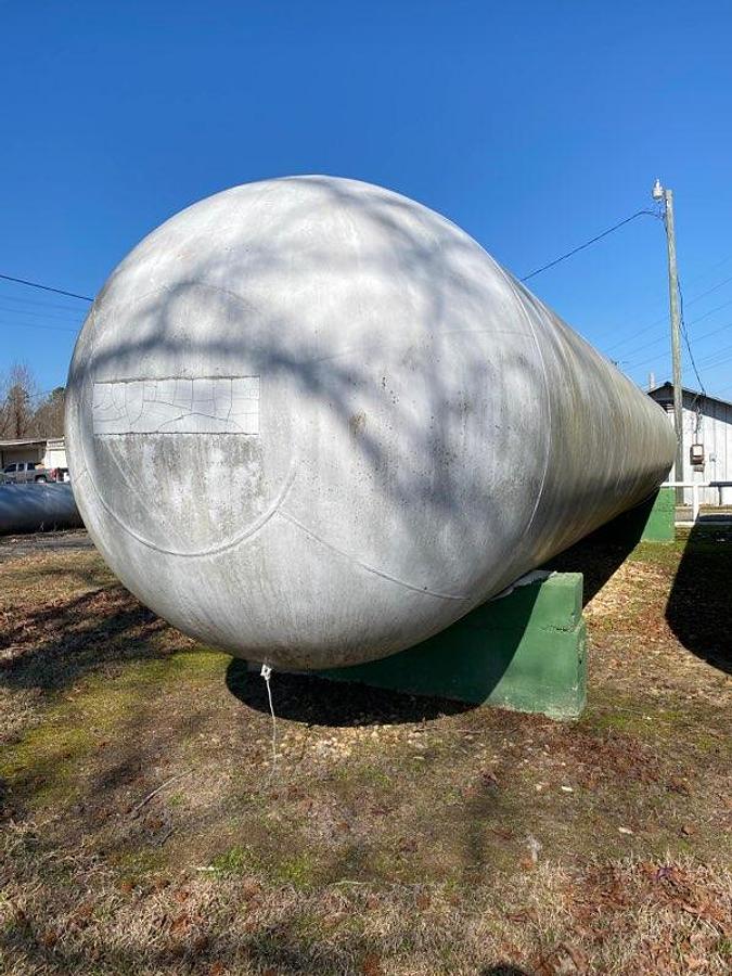 Used 12,000 gal Cherokee Steel