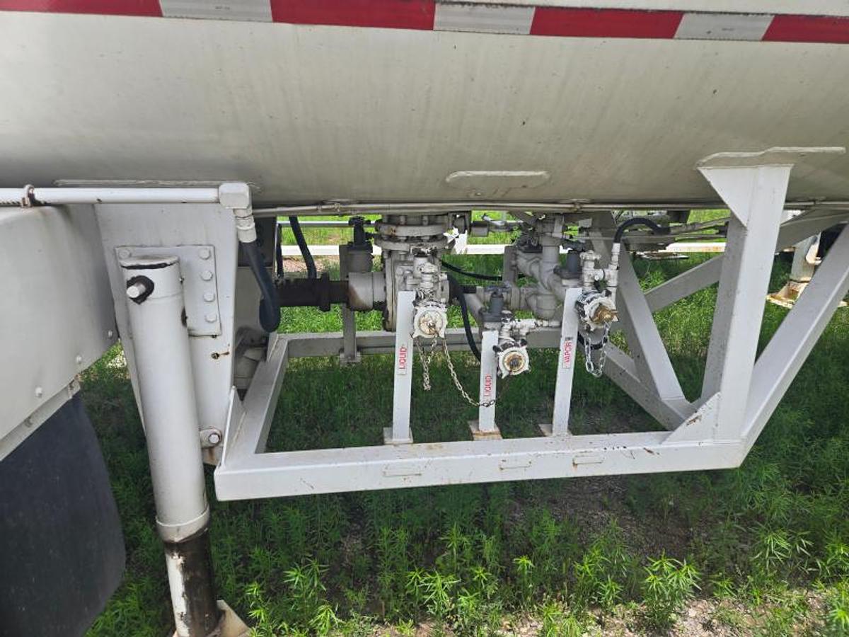 Used 1980 Lubbock Transport Trailer