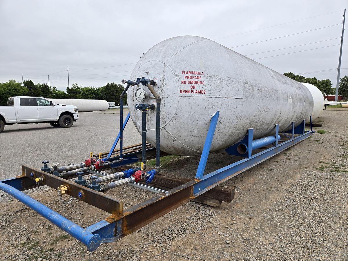 Used 12,000 Gallon Skid Tank For Sale or Lease