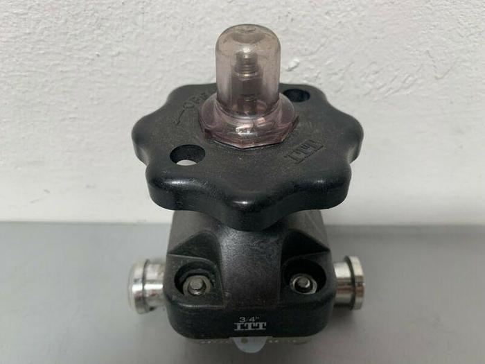 Used ITT Pure-Flo .75-316L-RA20MAX 2-Way Stainless Steel Diaphragm Valve w/ 3/4" Fits