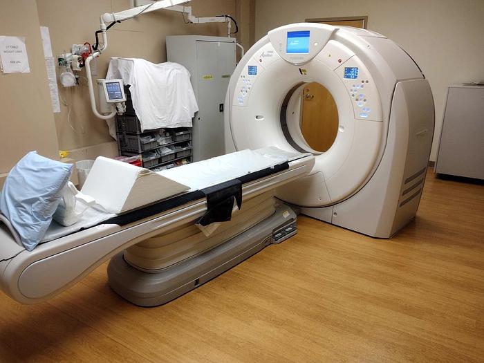 Used 2015 Toshiba Aquilion Prime