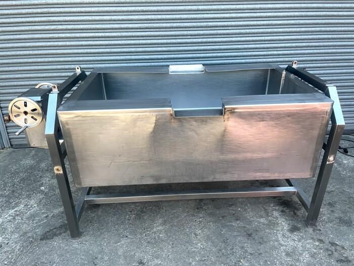 Used BRAT PAN – MODEL MC108