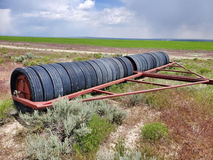 Used 27' Rubber Tire Roller