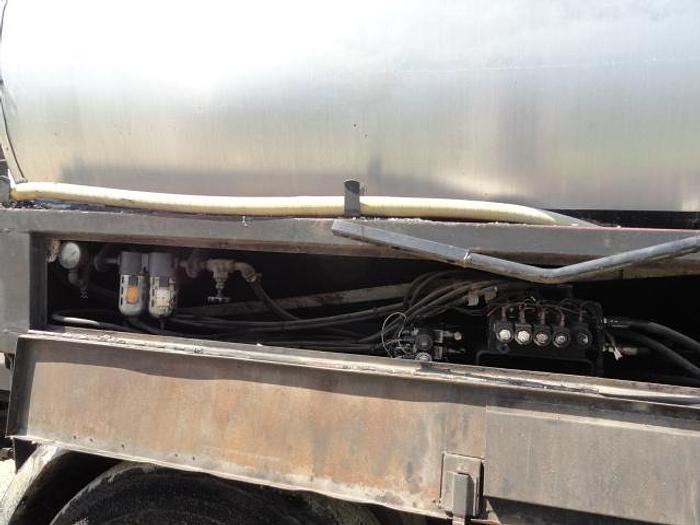 Used 1990 INTERNATIONAL 6274