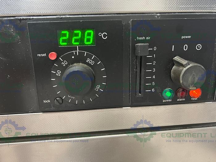 Used Memmert  ULM 500 Electronically Controlled Drying Oven 220°C