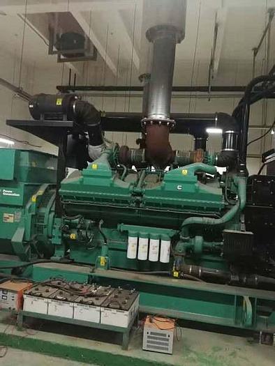 Used Cummins generator very low hours with Stamford alternator