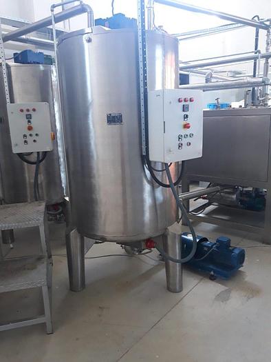 BRAND NEW BETAFORM CHOCOLATE HOLDING TANKS