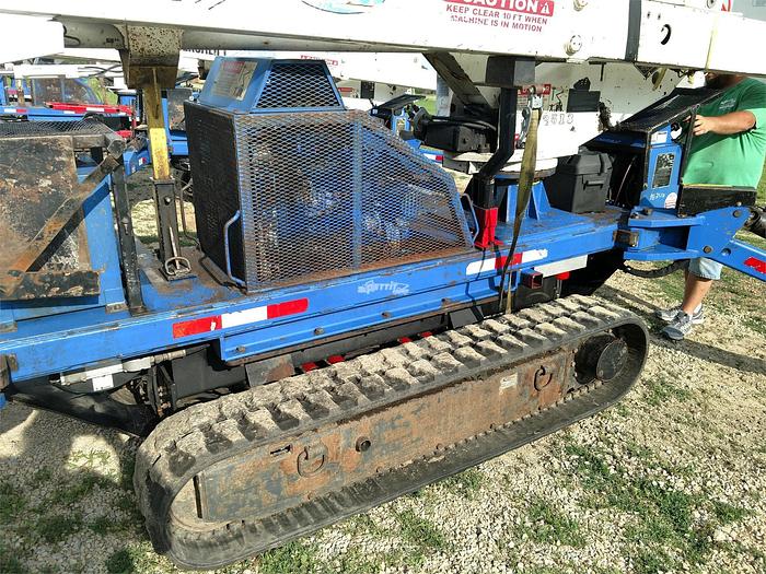 Used 2011 SKYLIFT/ VERSALIFT SUPER ARBORIST 53/VST521