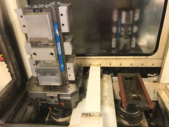 Used KITAMURA H400 Fanuc 15M