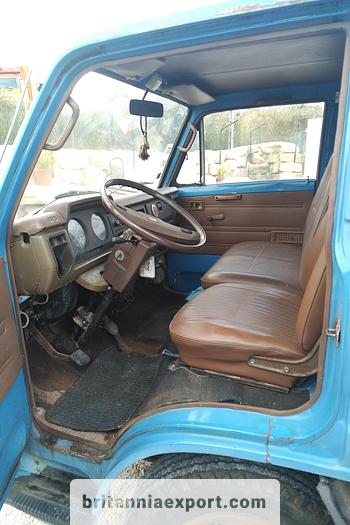 Used 1981 TOYOTA Dyna BU30 300 6 tyres truck.