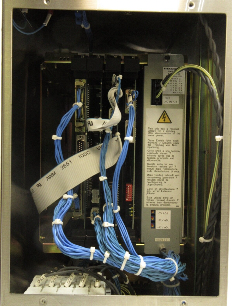 Used Kawasaki C60C-A001 Robot Controller WHK00V1.11 Nikon 4S082-666-2 NSR-S205C Spare