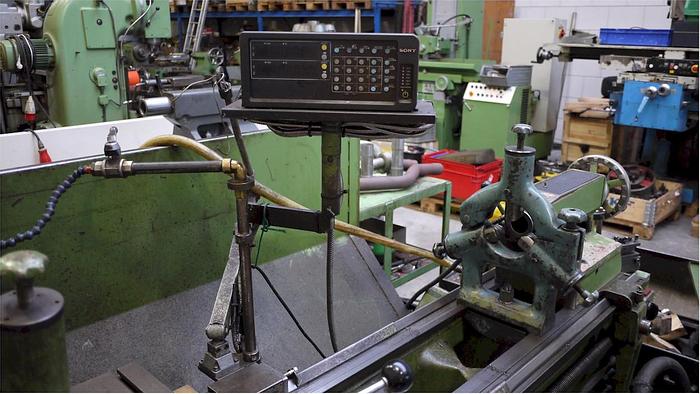 Gebruikt VDF D480 x 1250 draaibank