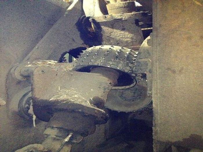 Used 24" FORANO DUAL RING DEBARKER