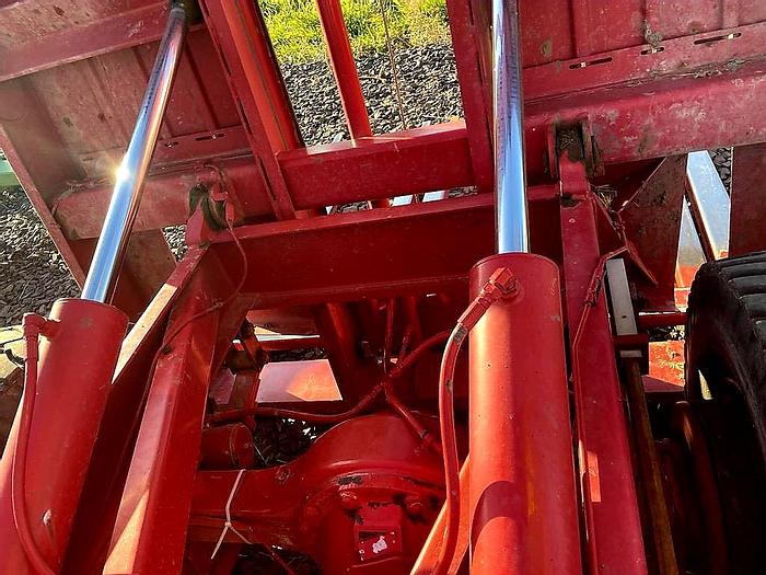 Used 2004 New Holland 1095 Bale Wagon ** Excellent Condition **