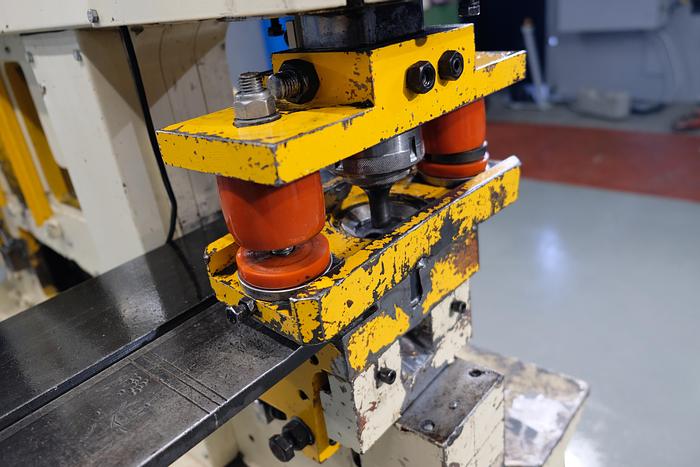 Used Geka HYDRACROP HYD -50 Ton 2 Cylinder steelworker