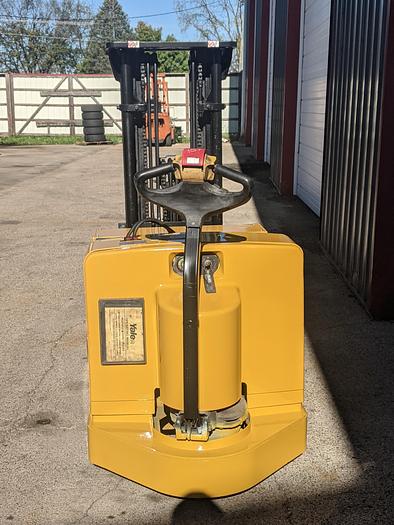 Used 2006 YALE MCW030