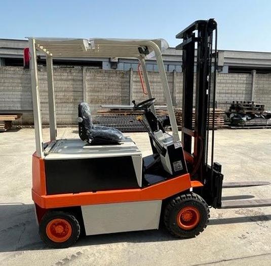 Usato Carrello elevatore elettronico FIAT OM E 20 N
