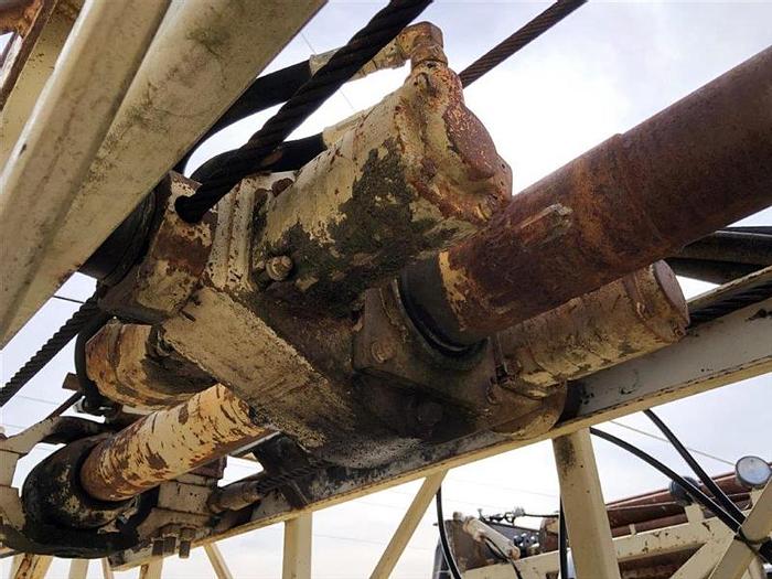 Used 1986 Ingersoll-Rand TH60 Drill Rig