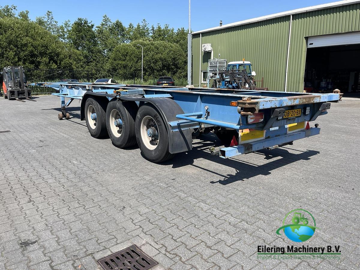 Used Schmitz Cargobull, Fruehauf container chassis, LAG tipper chassis