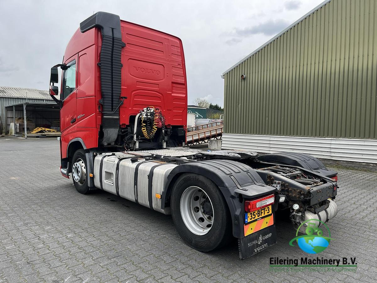 Used 2015 Volvo FH 460 + PTO