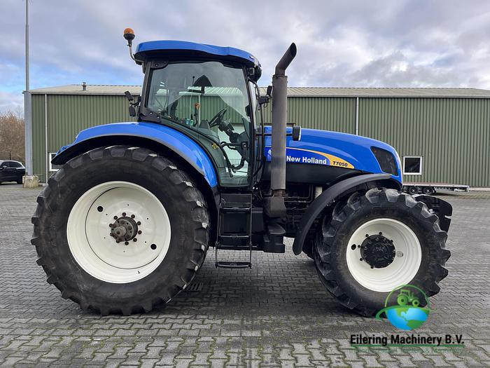 Used 2007 New Holland T7050 PC