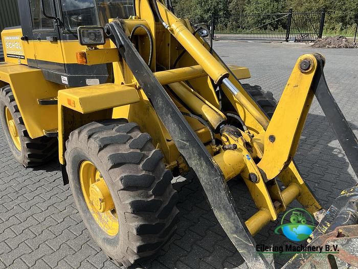 Used 1990 Schaeff SKL 841