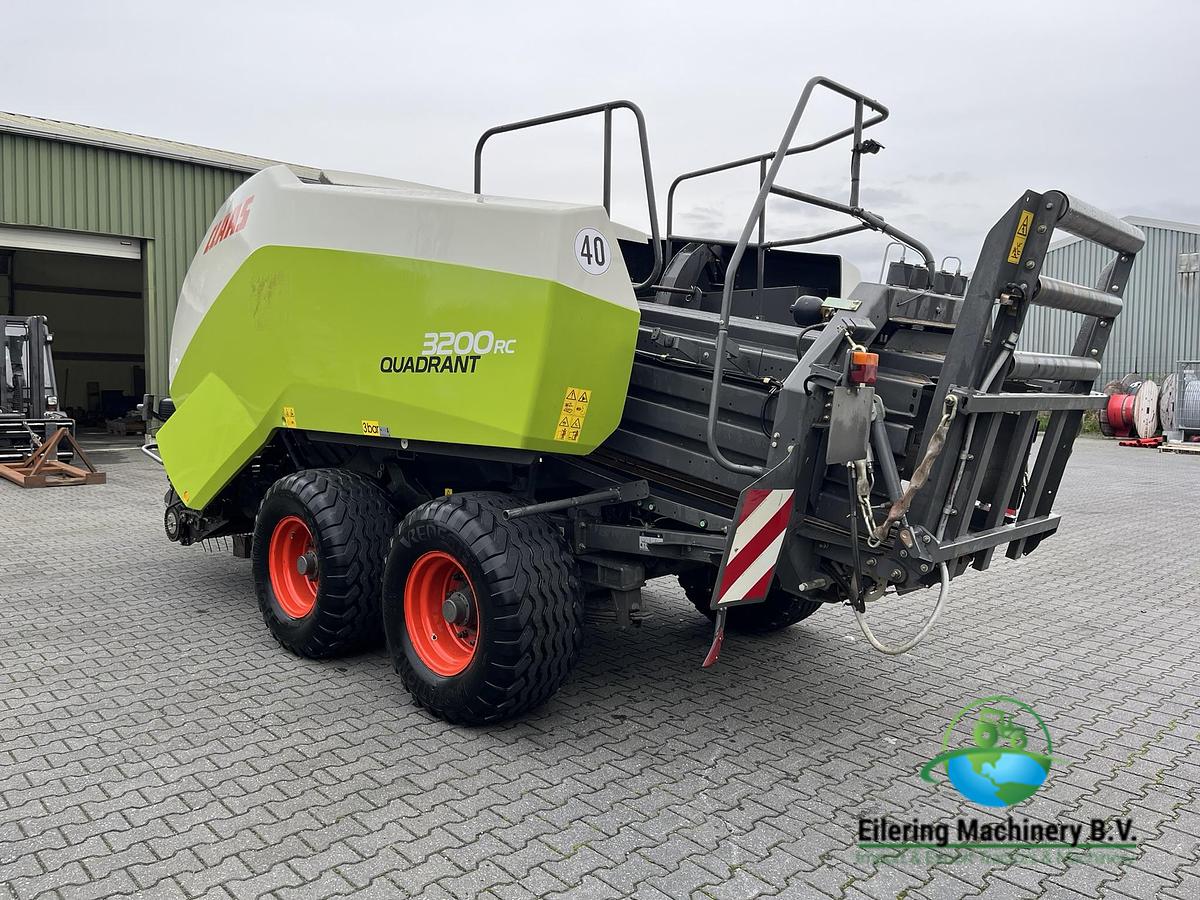 Used 2012 Claas Quadrant 3200 RC